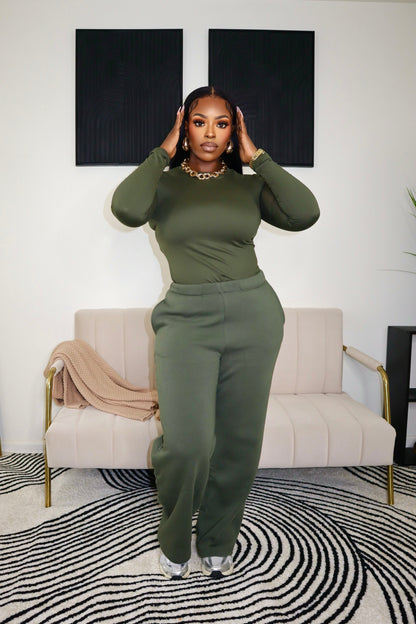 Bella Basic Sweat Set - Olive